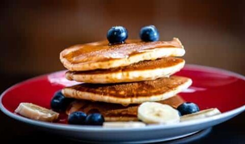 Pancakes with blueberries and bananas